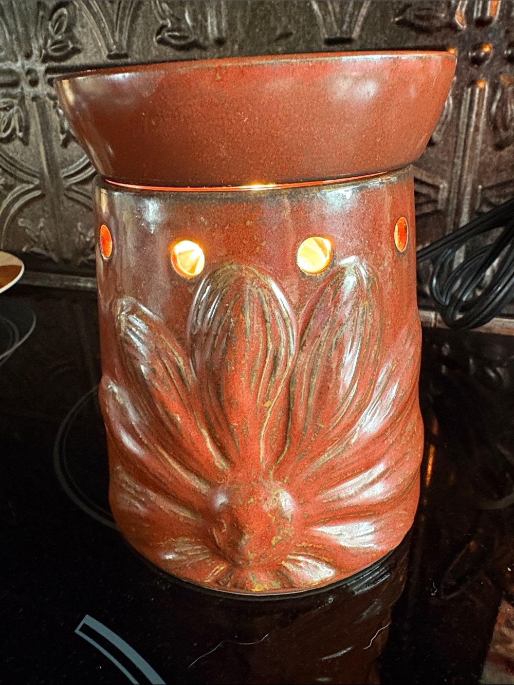 Scentsy Wax Melt Warmer with Sunflower Design